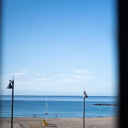 La Nina - Ocean View